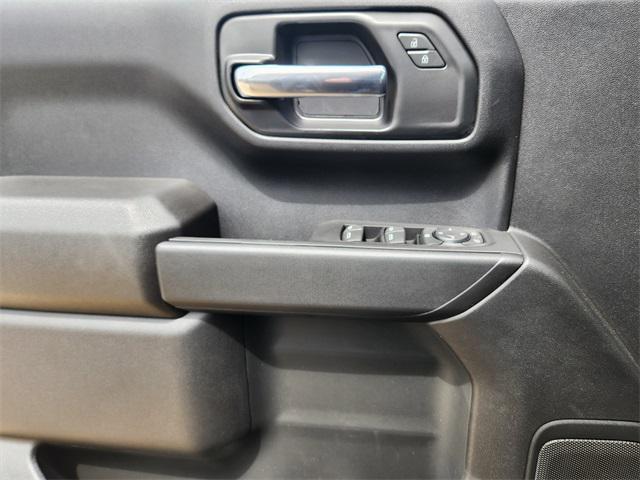 new 2025 Chevrolet Silverado 1500 car, priced at $43,689
