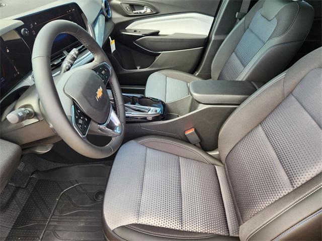 new 2025 Chevrolet Trax car, priced at $24,129