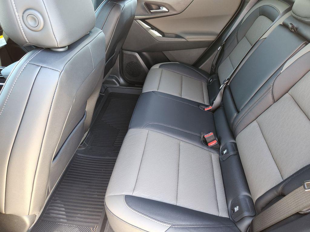 new 2026 Chevrolet Equinox car, priced at $34,010