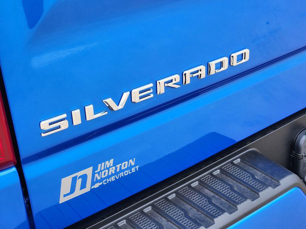 new 2026 Chevrolet Silverado 1500 car, priced at $44,404