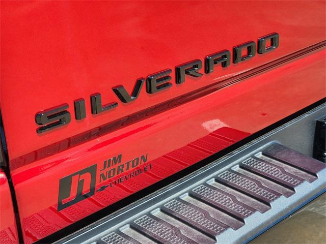 new 2025 Chevrolet Silverado 2500 car, priced at $79,642