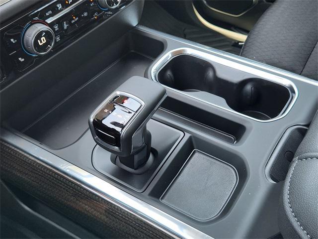 new 2025 Chevrolet Silverado 1500 car, priced at $54,562