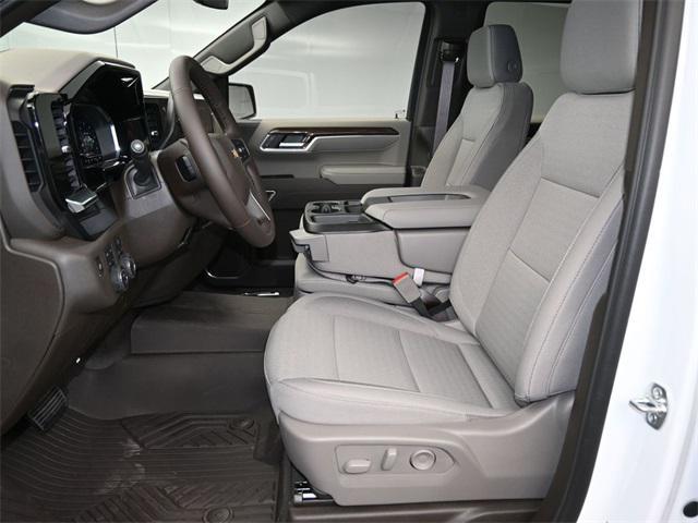 new 2025 Chevrolet Silverado 1500 car, priced at $52,722