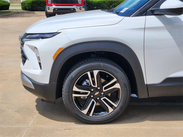 new 2025 Chevrolet TrailBlazer car, priced at $30,152