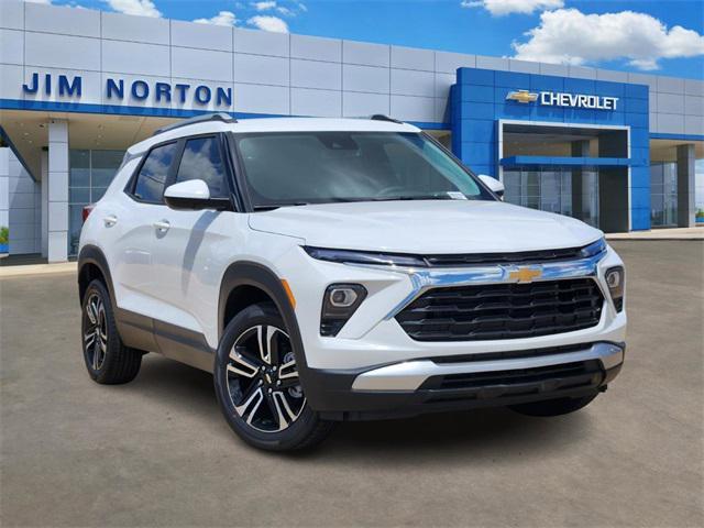 new 2025 Chevrolet TrailBlazer car, priced at $30,152