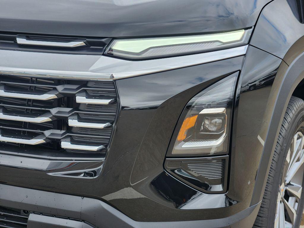 new 2026 Chevrolet Equinox car, priced at $28,833