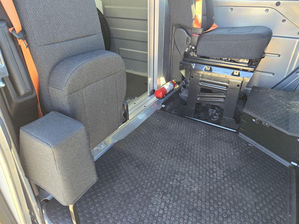 new 2025 Chevrolet BrightDrop 400 car, priced at $59,154