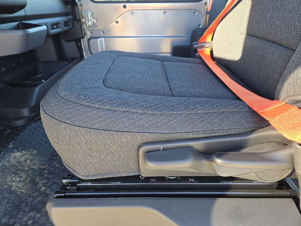 new 2025 Chevrolet BrightDrop 400 car, priced at $59,154