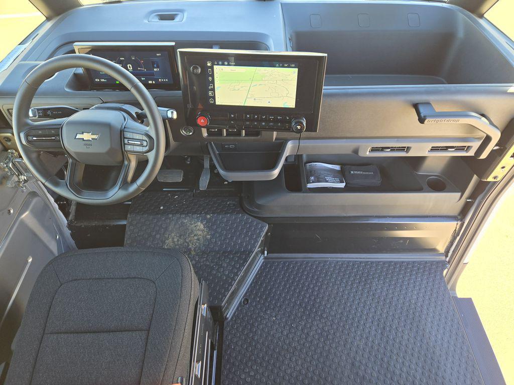 new 2025 Chevrolet BrightDrop 400 car, priced at $59,154