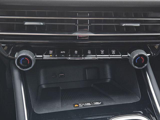 new 2026 Chevrolet Traverse car, priced at $55,139