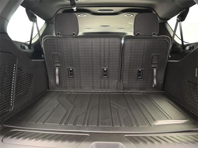 new 2025 Chevrolet Suburban car, priced at $68,770