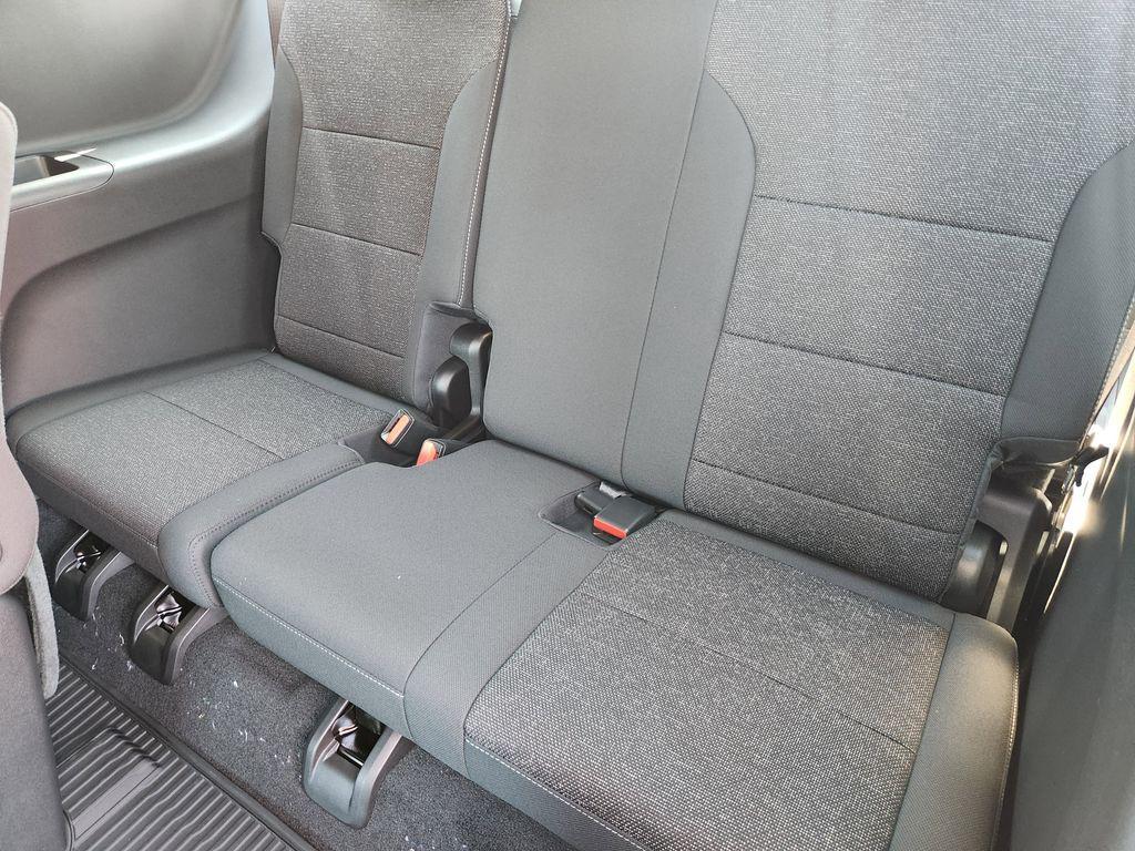 new 2026 Chevrolet Traverse car, priced at $46,343
