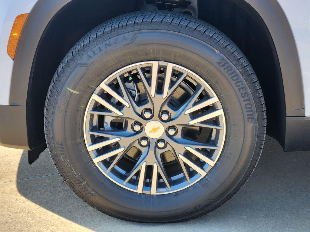 new 2026 Chevrolet Traverse car, priced at $46,343