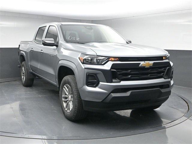 new 2025 Chevrolet Colorado car, priced at $36,605