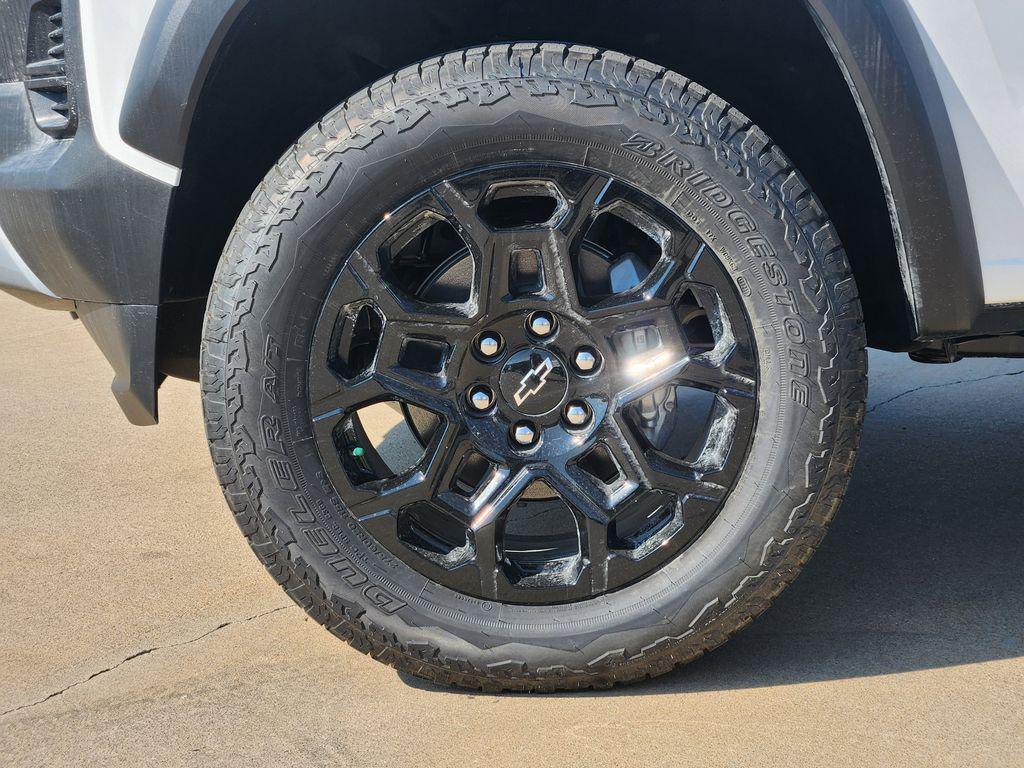 new 2026 Chevrolet Colorado car, priced at $45,913