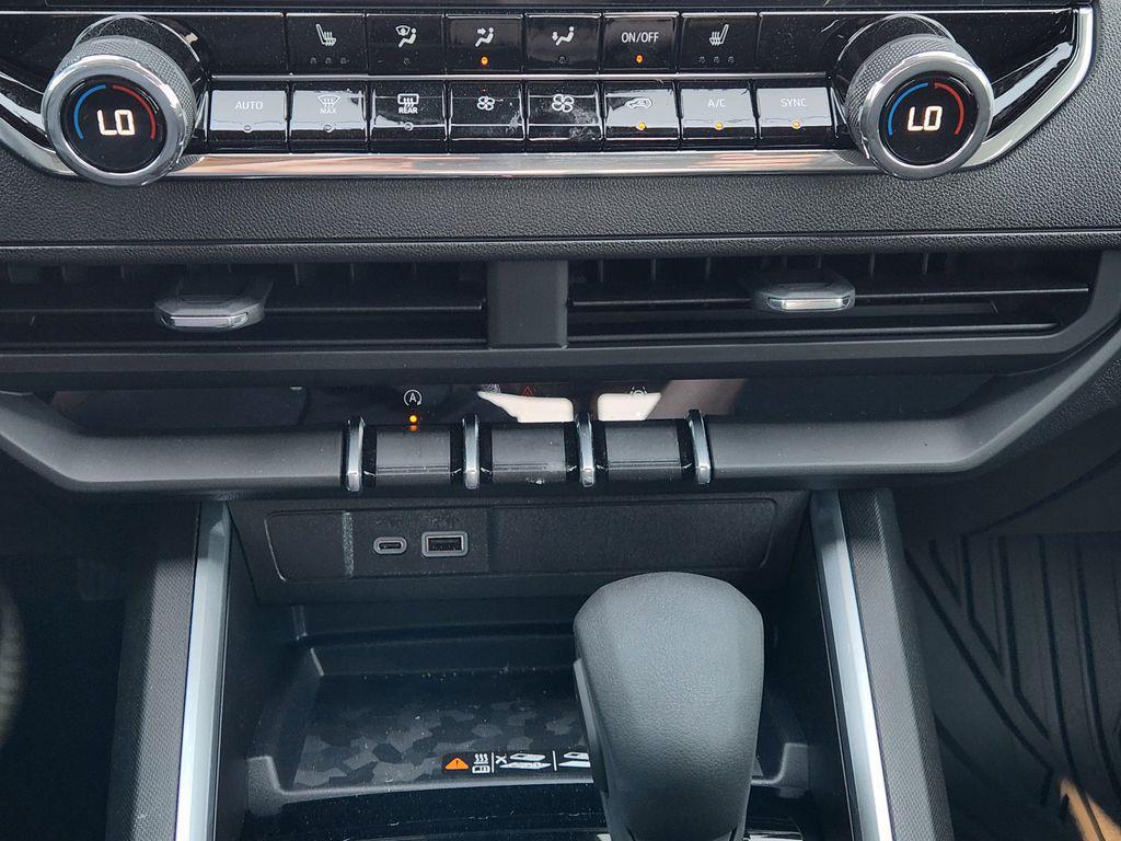 new 2026 Chevrolet Colorado car, priced at $45,913