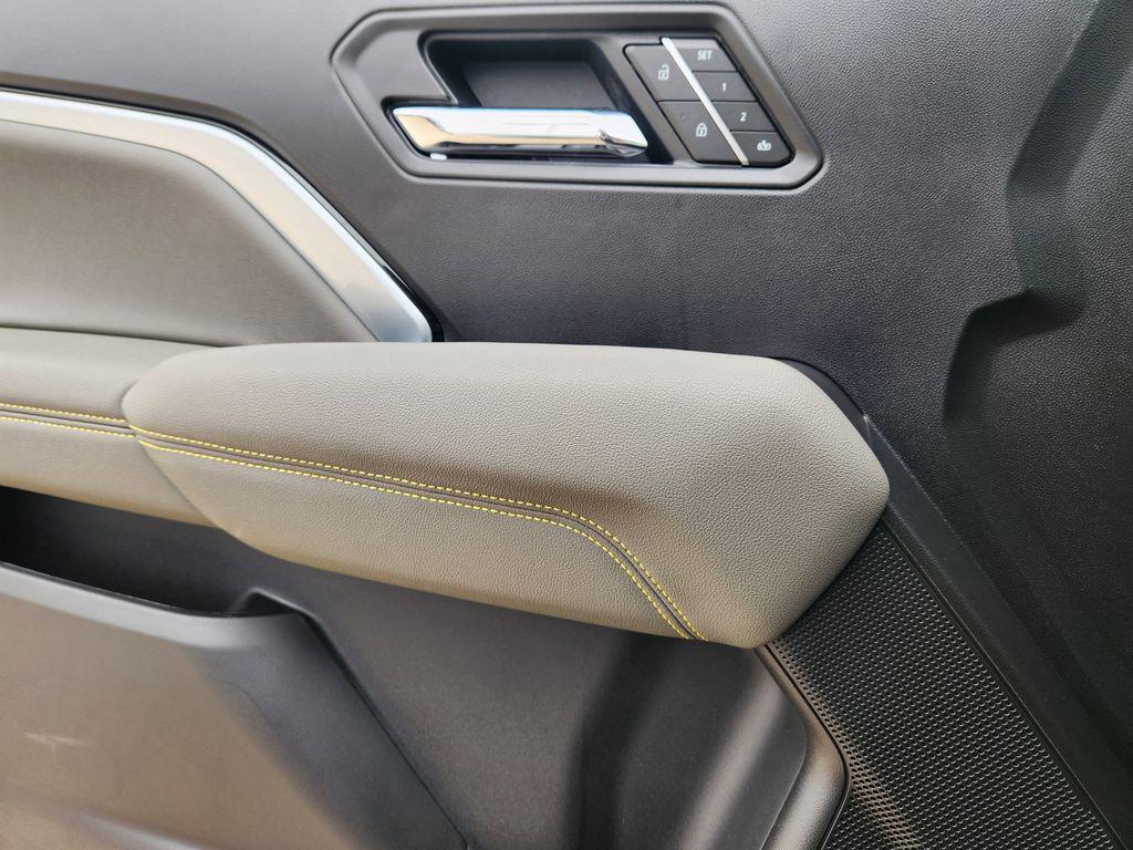 new 2026 Chevrolet Colorado car, priced at $53,939