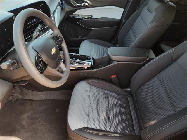 new 2025 Chevrolet Trax car, priced at $23,652