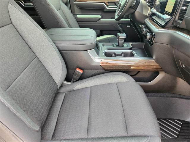 new 2025 Chevrolet Silverado 1500 car, priced at $55,013