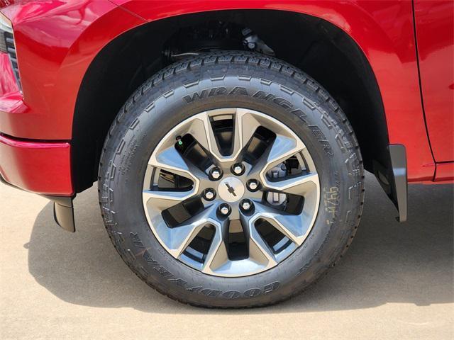 new 2025 Chevrolet Silverado 1500 car, priced at $55,013