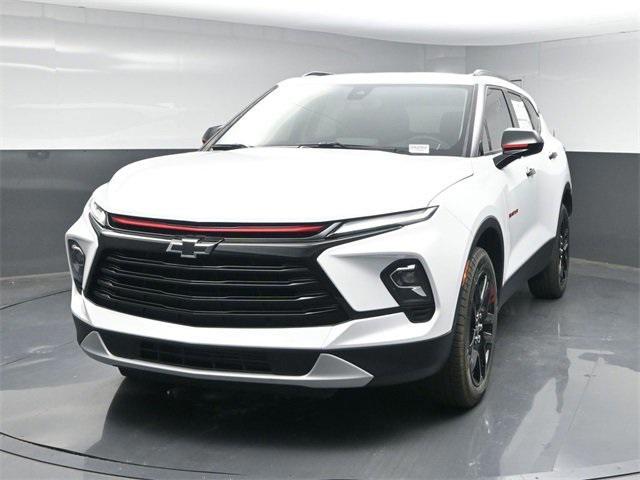 new 2025 Chevrolet Blazer car, priced at $37,803