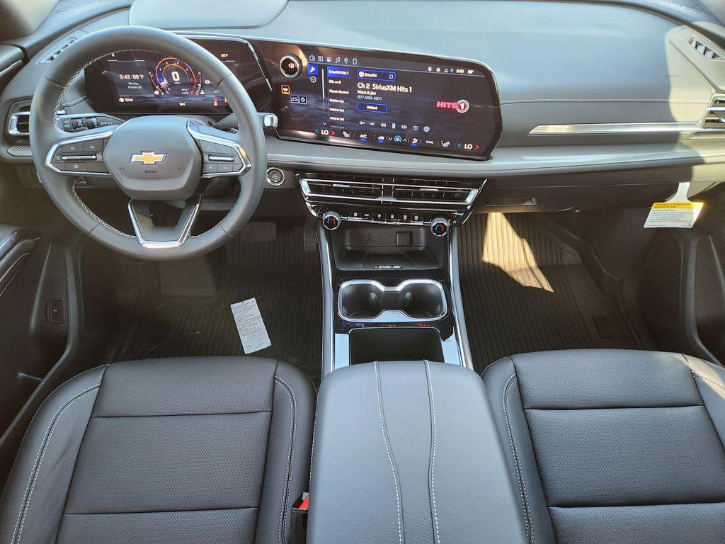 new 2026 Chevrolet Traverse car, priced at $45,638