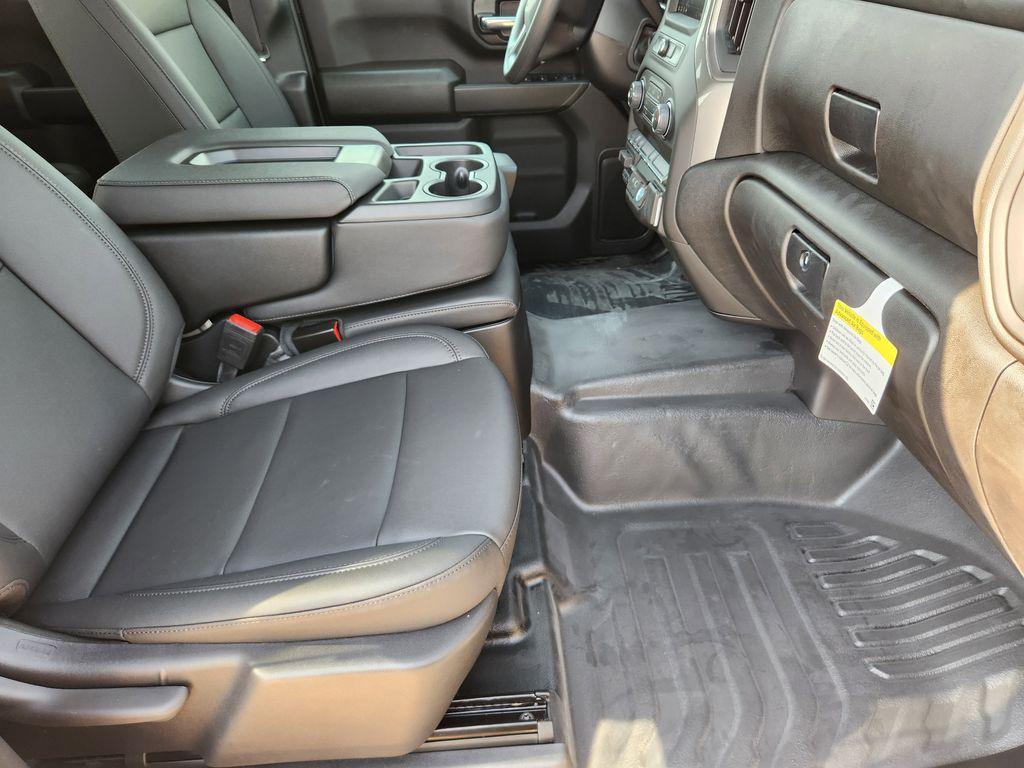new 2025 Chevrolet Silverado 3500 car, priced at $66,071