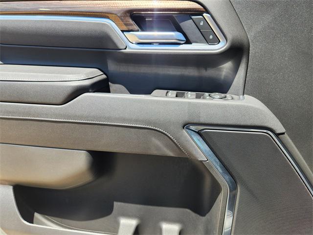 new 2025 Chevrolet Silverado 2500 car, priced at $62,185