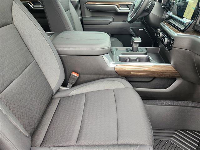 new 2025 Chevrolet Silverado 1500 car, priced at $54,562