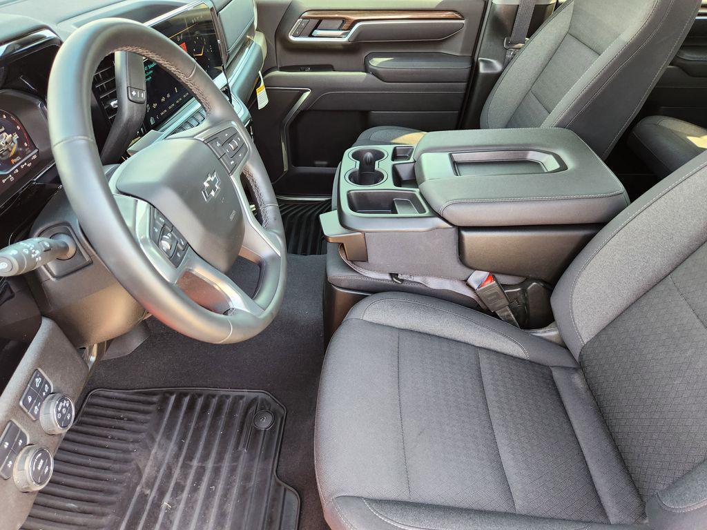 new 2025 Chevrolet Silverado 2500 car, priced at $67,552