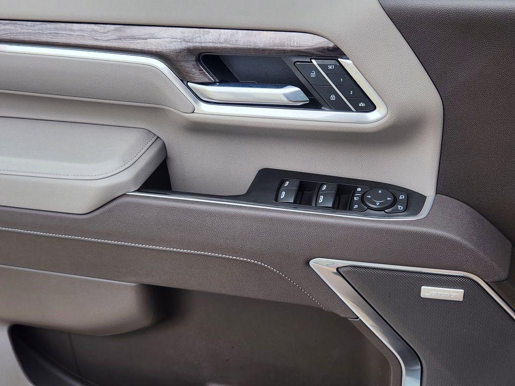 new 2025 Chevrolet Silverado 2500 car, priced at $75,727