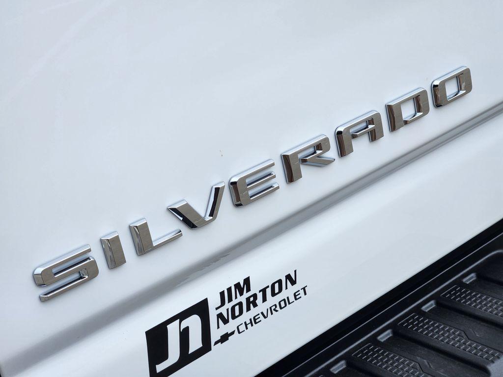 new 2025 Chevrolet Silverado 2500 car, priced at $75,727