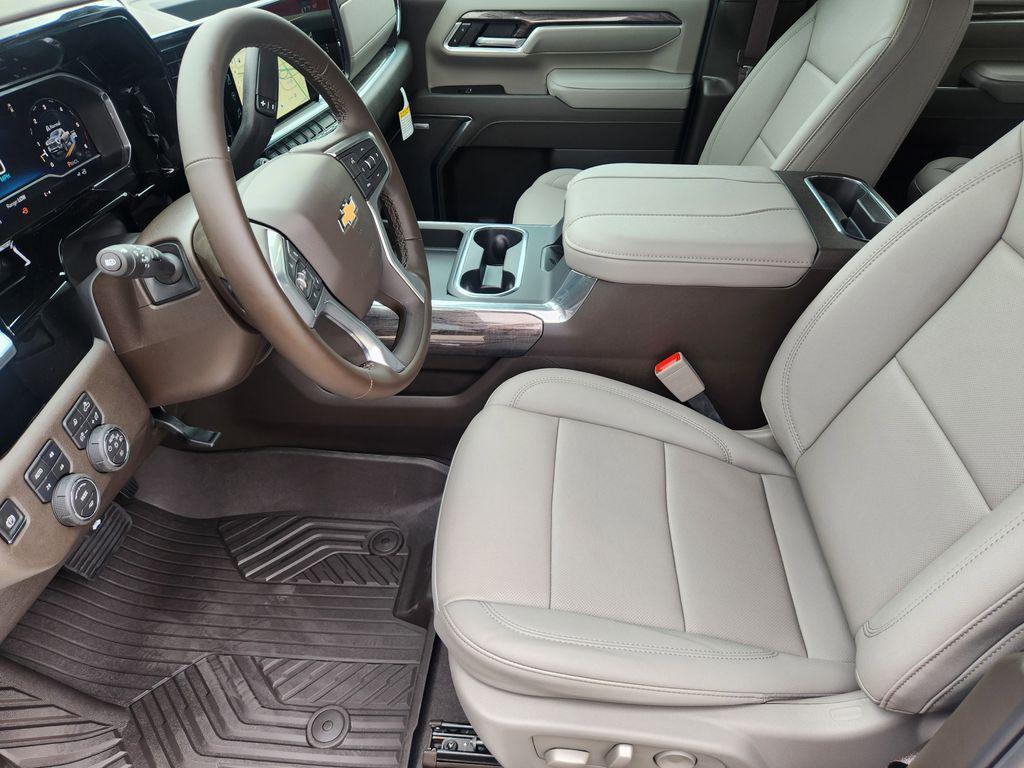 new 2025 Chevrolet Silverado 2500 car, priced at $75,727