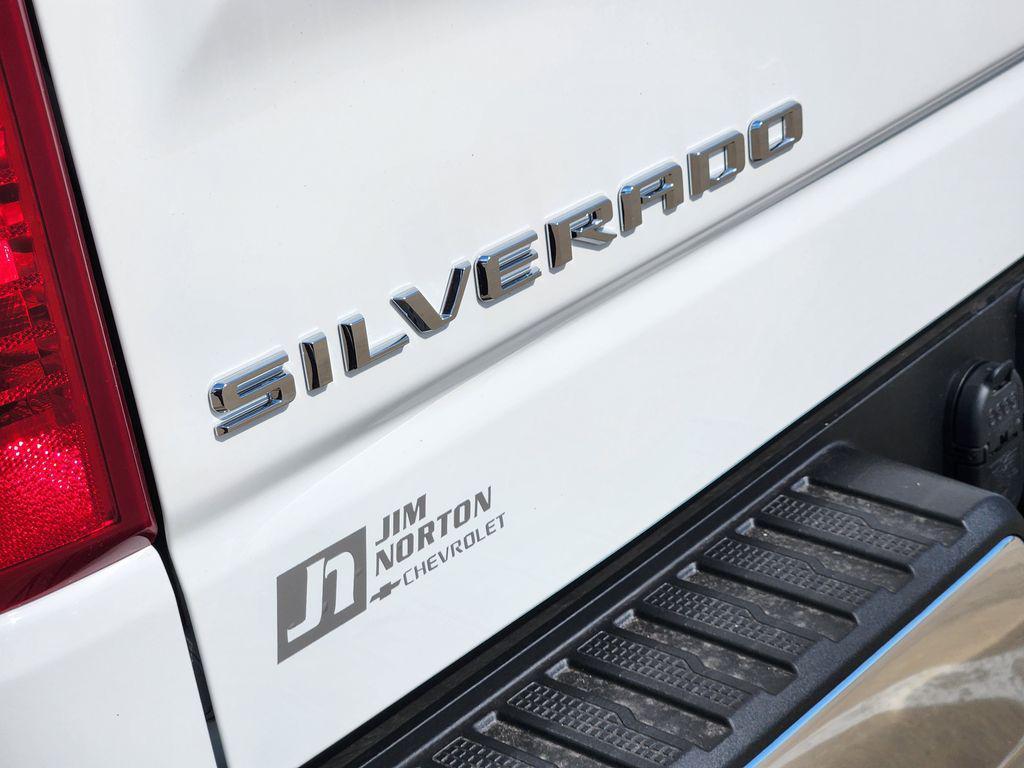 new 2026 Chevrolet Silverado 1500 car, priced at $44,285