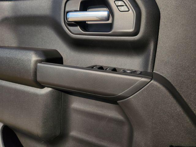 new 2025 Chevrolet Silverado 1500 car, priced at $43,212
