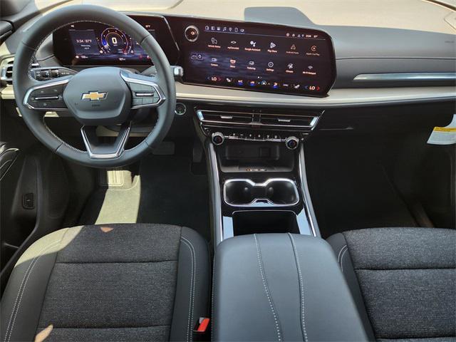new 2025 Chevrolet Traverse car, priced at $42,195