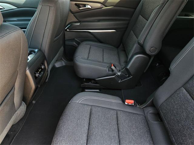 new 2025 Chevrolet Traverse car, priced at $42,195