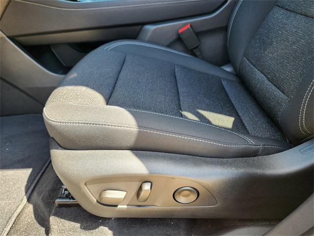 new 2025 Chevrolet Traverse car, priced at $42,195