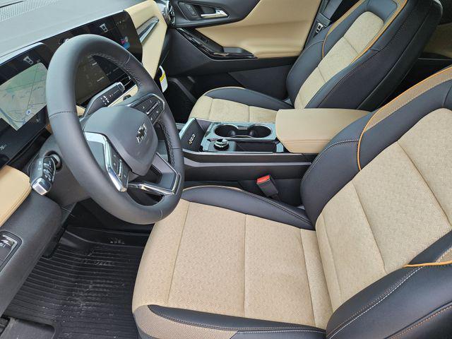 new 2026 Chevrolet Equinox car, priced at $36,497