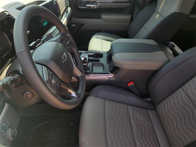 new 2025 Chevrolet Silverado 1500 car, priced at $72,665