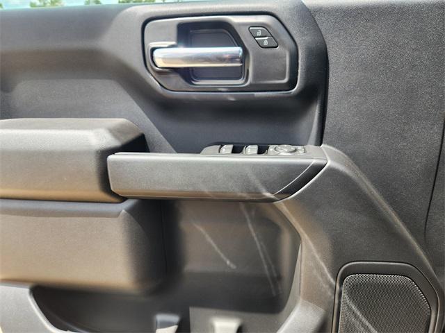 new 2025 Chevrolet Silverado 1500 car, priced at $39,589
