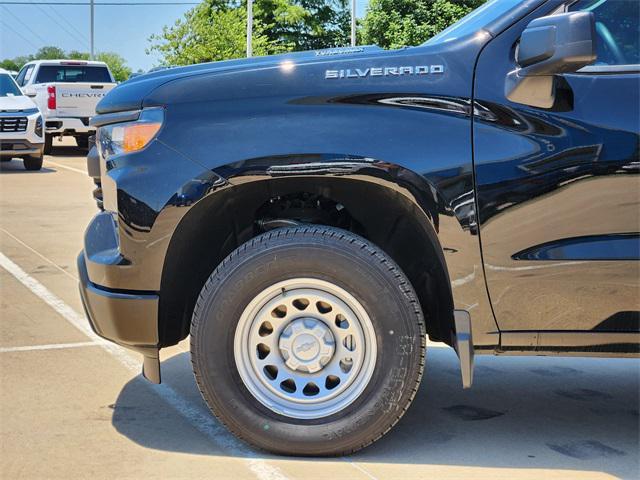 new 2025 Chevrolet Silverado 1500 car, priced at $30,295