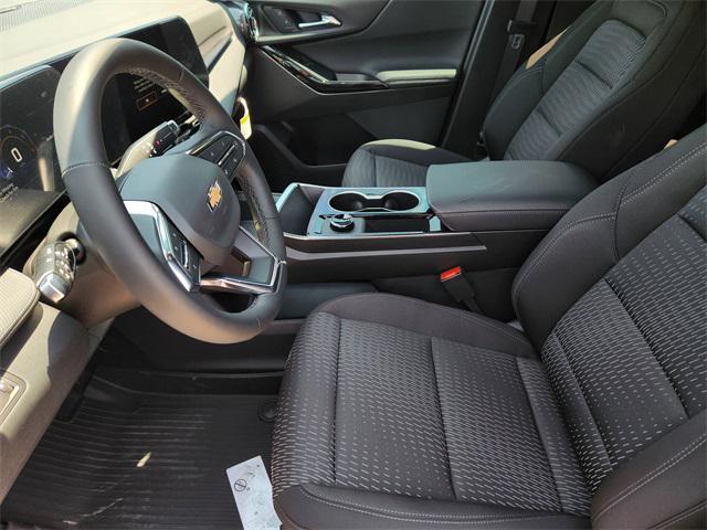 new 2026 Chevrolet Equinox car, priced at $30,245