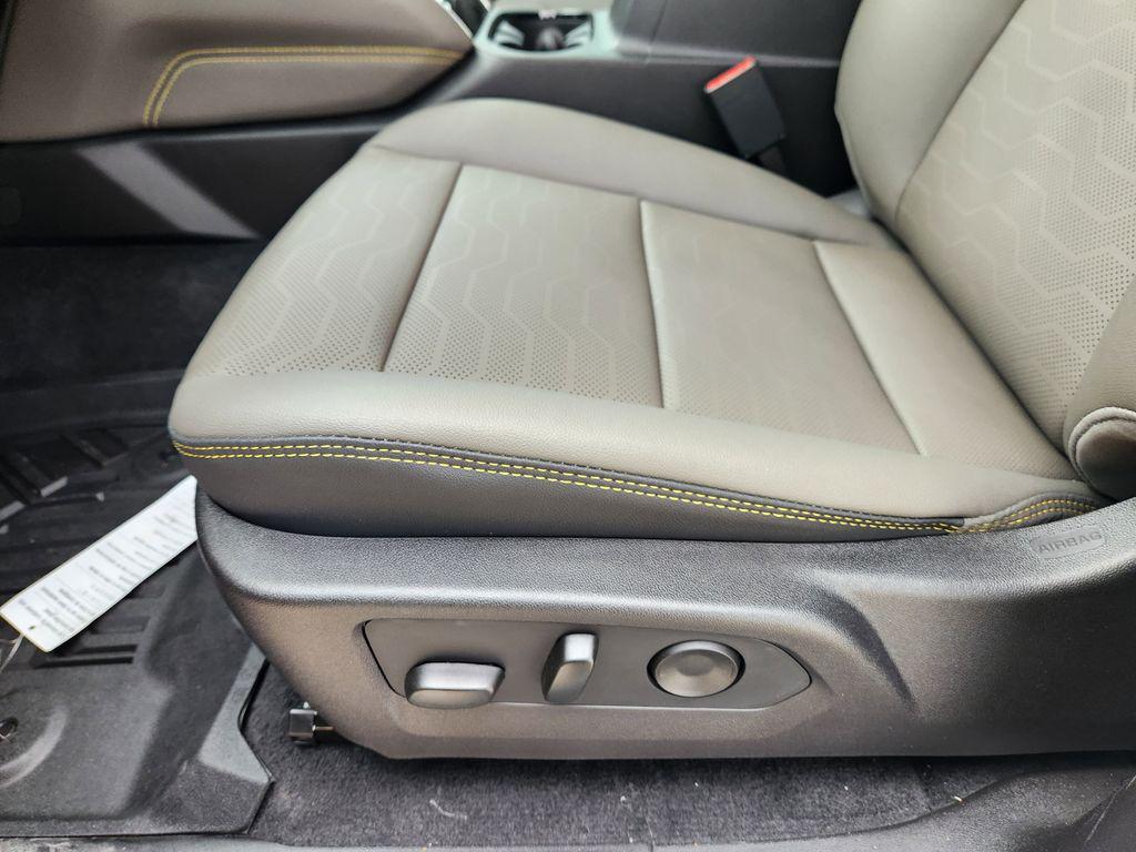 new 2026 Chevrolet Colorado car, priced at $53,939