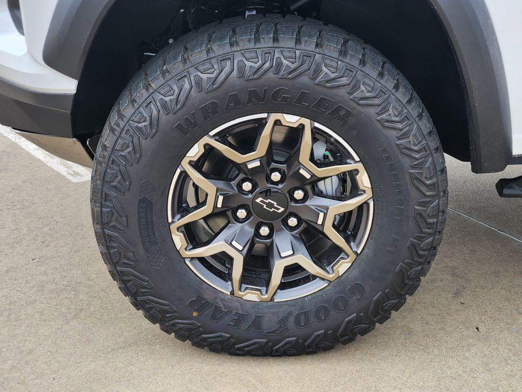 new 2026 Chevrolet Colorado car, priced at $53,939