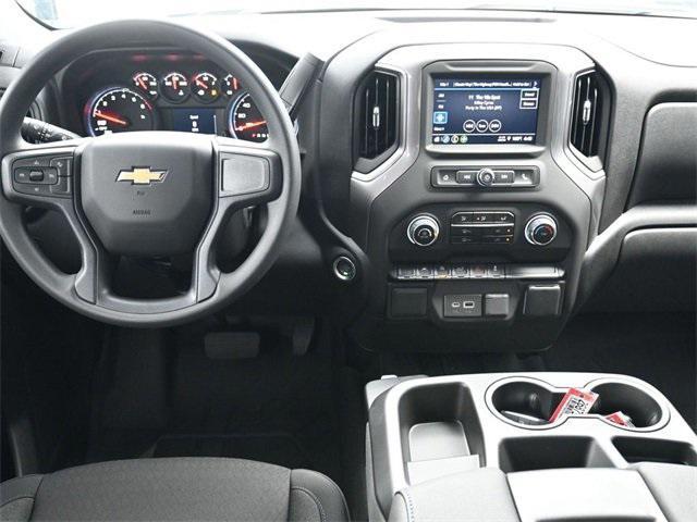 new 2025 Chevrolet Silverado 1500 car, priced at $39,652