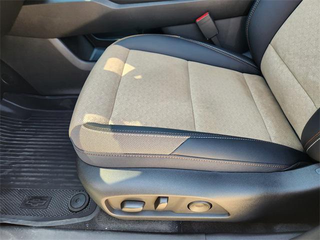 new 2026 Chevrolet Equinox car, priced at $36,163