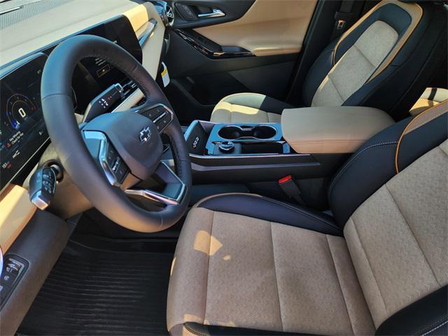 new 2026 Chevrolet Equinox car, priced at $36,163
