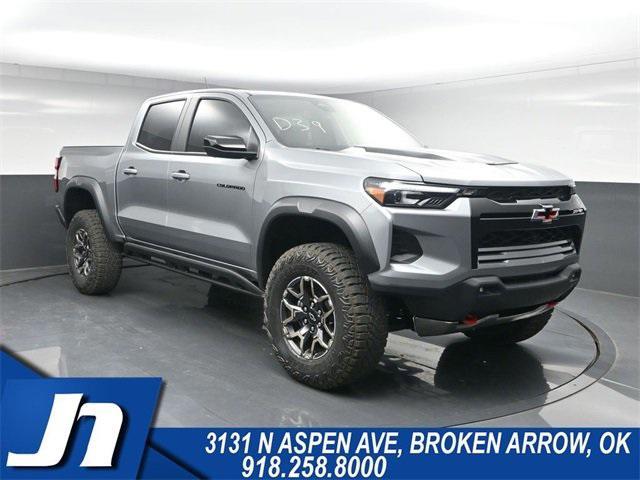 new 2025 Chevrolet Colorado car, priced at $53,017