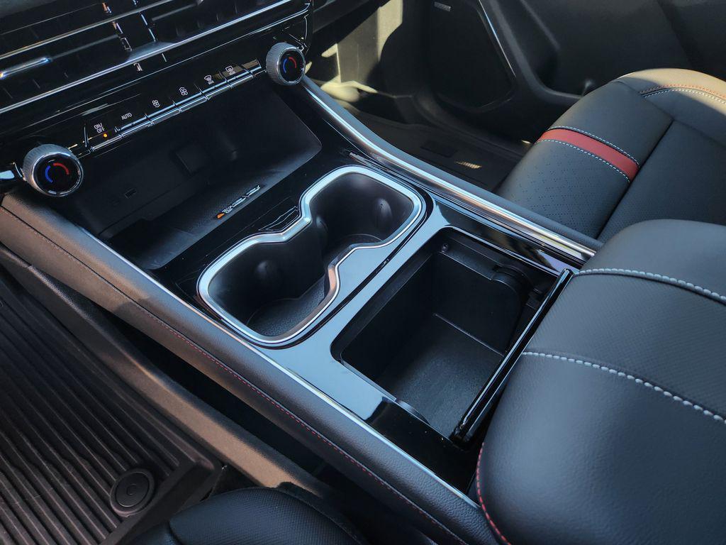 new 2026 Chevrolet Traverse car, priced at $61,388